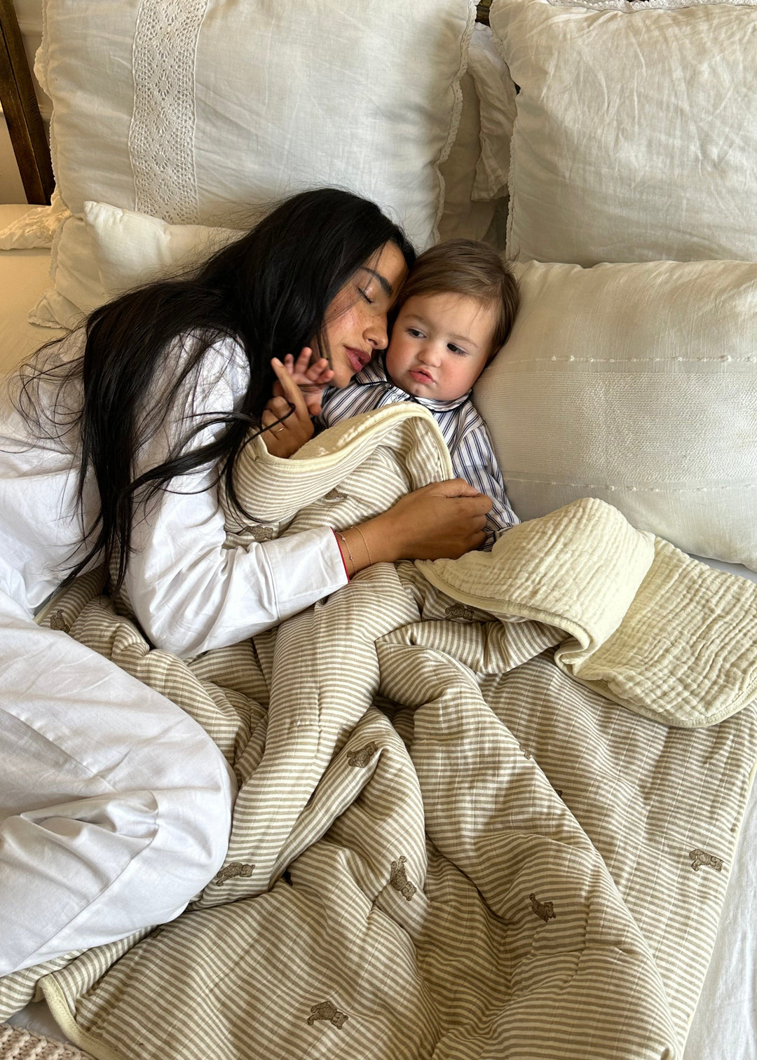 Oilo Bear | Premium Muslin Crib Quilt & Sham Set