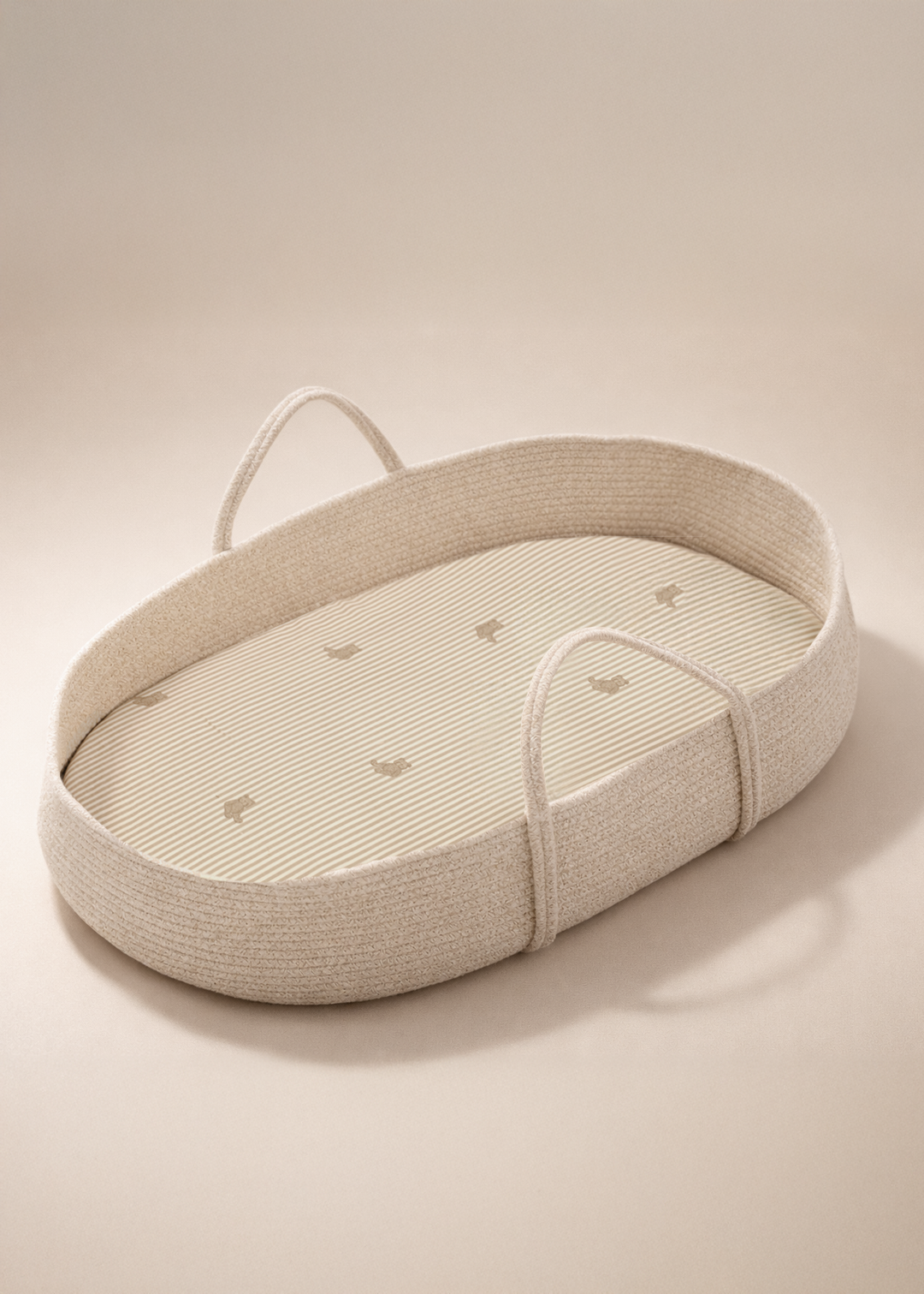 Oilo Bear | Convertible Moses Basket Sheet & Extra Small Changing Pad Cover