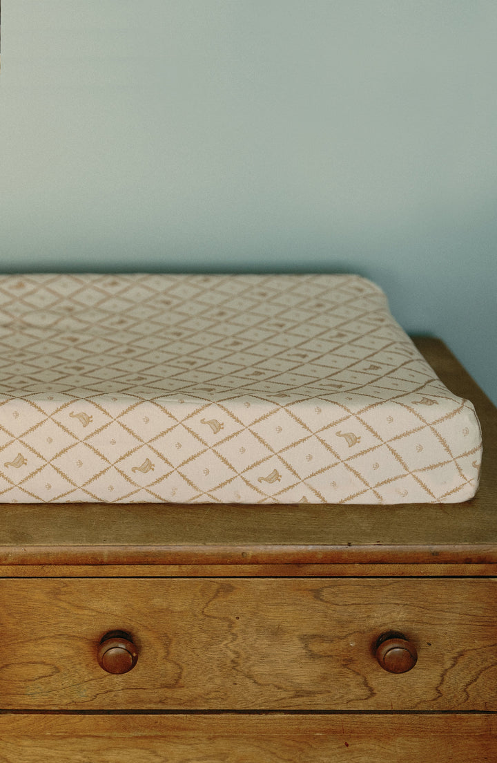 Oilo Butter Yellow Duck | Convertible Moses Basket Sheet & Extra Small Changing Pad Cover