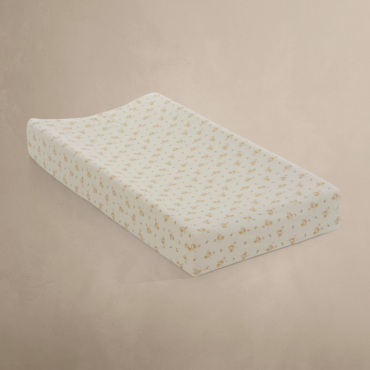 Oilo Dainty Floral | Convertible Bassinet Sheet & Changing Pad Cover