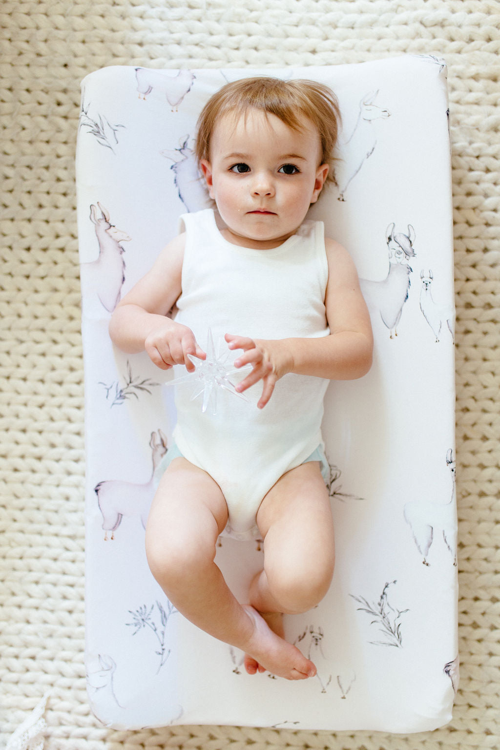 Oilo Llama | Convertible Bassinet Sheet & Changing Pad Cover