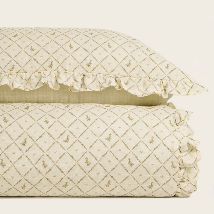 Oilo Butter Yellow Duck | Premium Muslin Crib Quilt & Sham Set