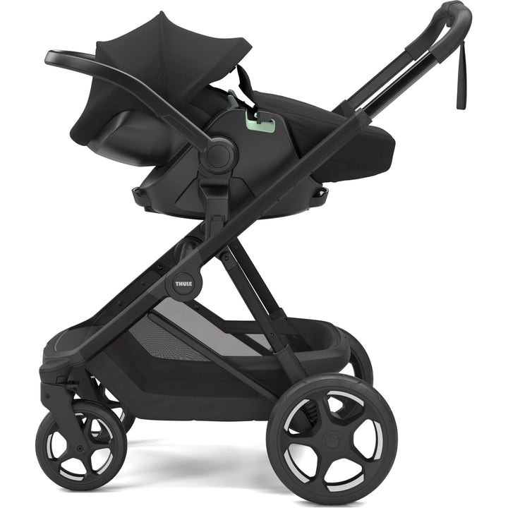Thule Charm Stroller with Newborn Insert