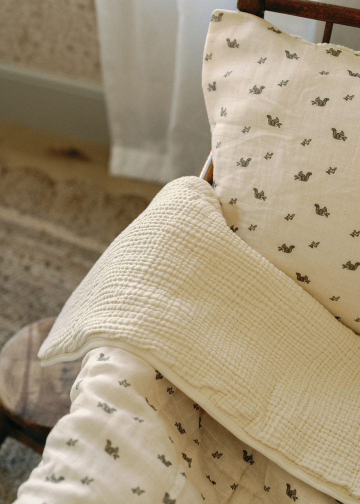 Oilo Squirrel | Premium Muslin Crib Quilt & Sham Set