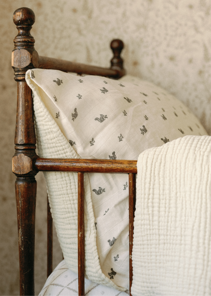 Oilo Squirrel | Premium Muslin Crib Quilt & Sham Set