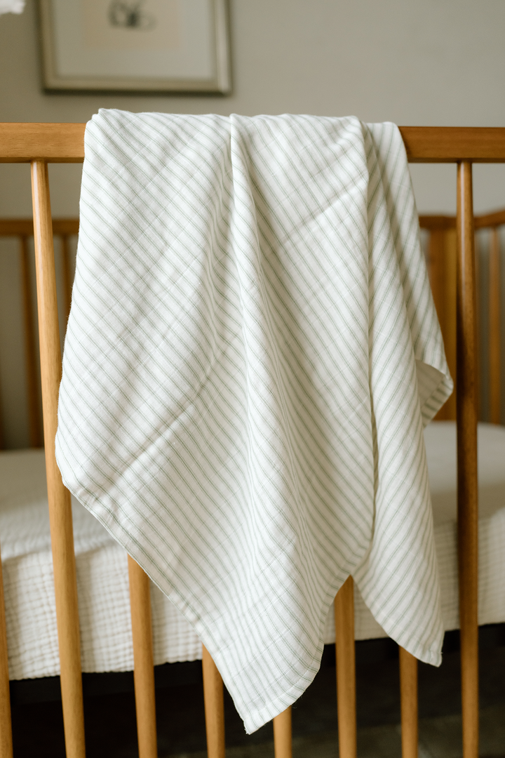 Oilo Dainty Floral & Sea Moss Sage Green Stripe | Muslin Swaddle Blanket Set