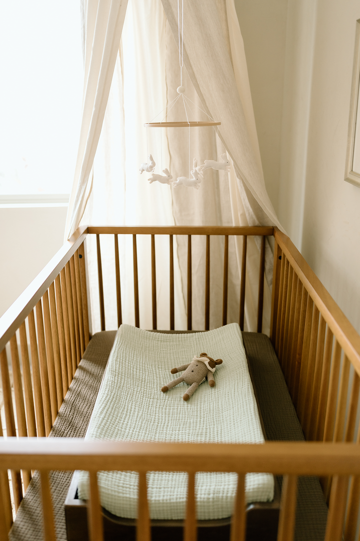 Oilo Sea Moss Sage Green | Premium Muslin Convertible Bassinet Sheet & Changing Pad Cover