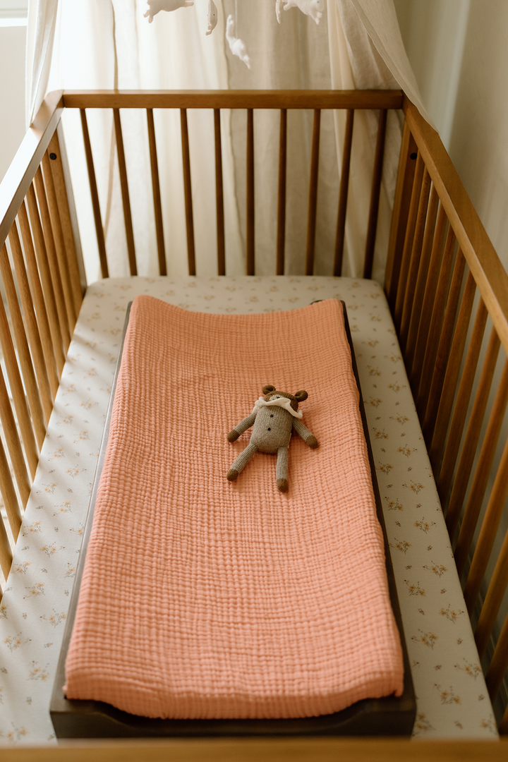 Oilo Dainty Floral | Crib Sheet