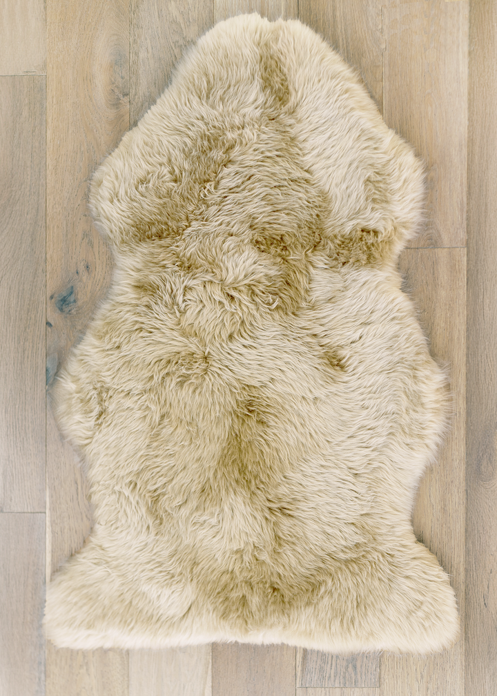 Oilo Real Fur Rug | Highland Hide Cream