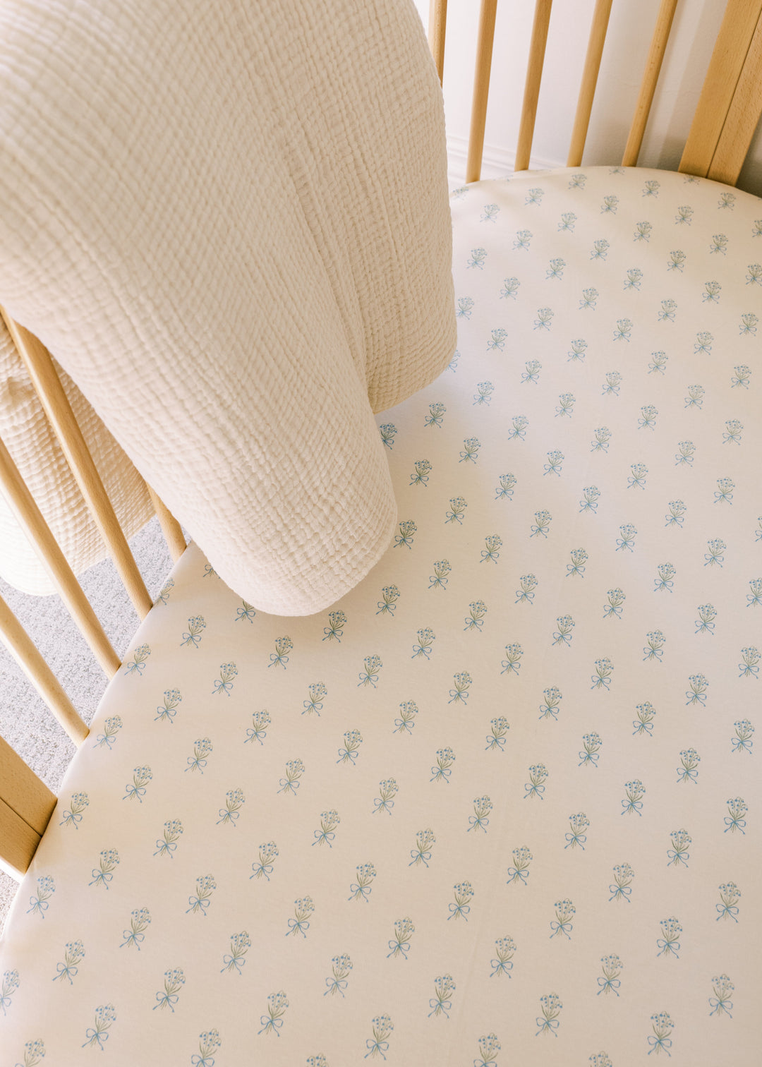 Oilo Lily of the Valley | Crib Sheet