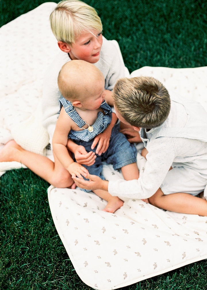 Oilo Squirrel | Premium Muslin Crib Quilt & Sham Set