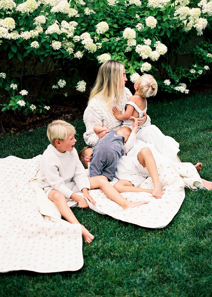 Oilo Squirrel | Premium Muslin Crib Quilt & Sham Set
