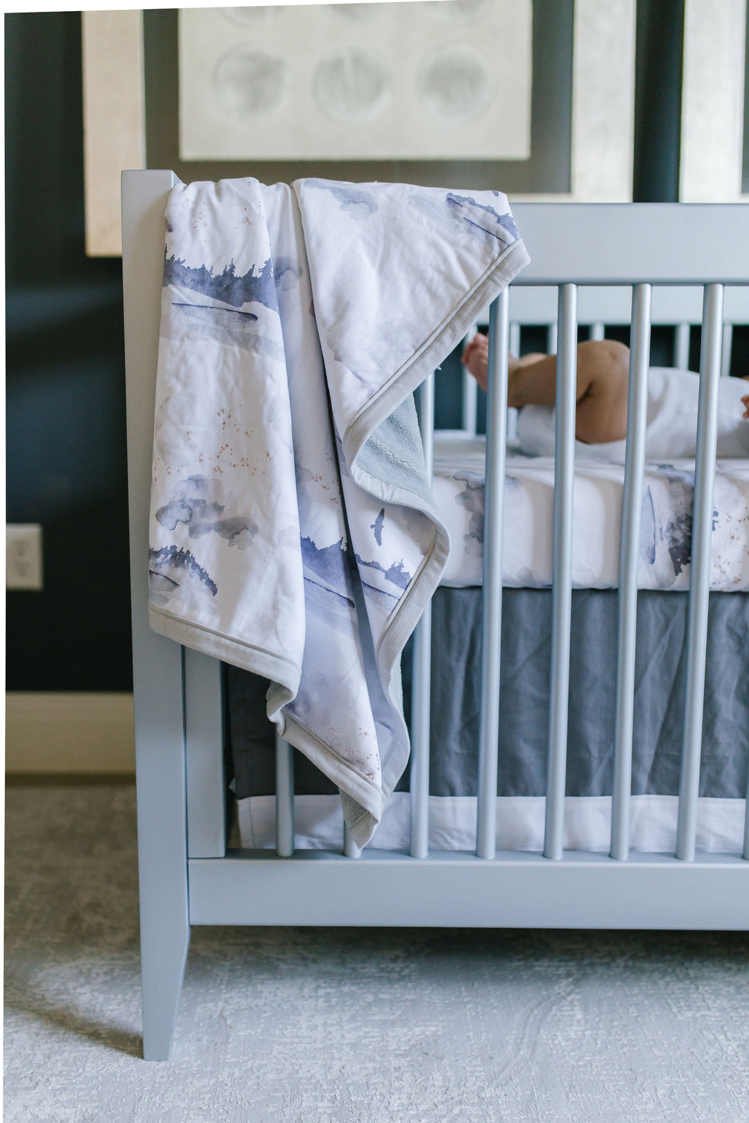 Oilo Misty Mountain | Cuddle Blanket