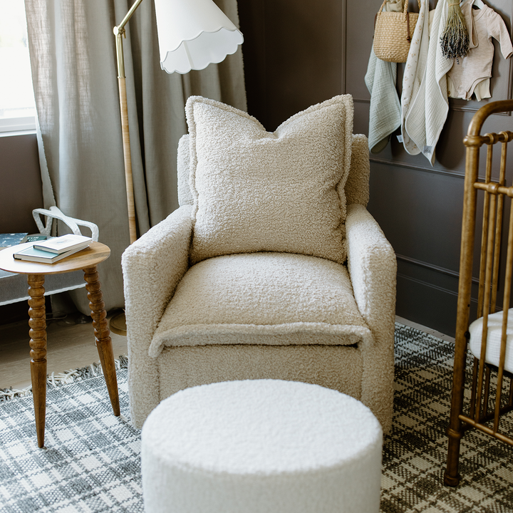Oilo Nola Swivel Nursery Glider