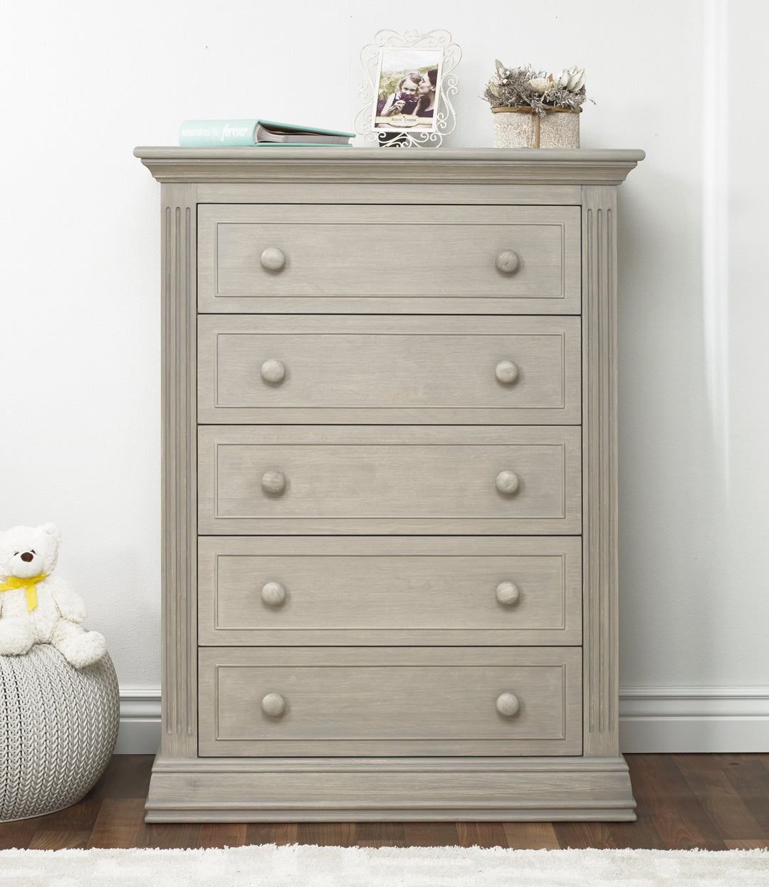 Sorelle Providence 5-Drawer Dresser
