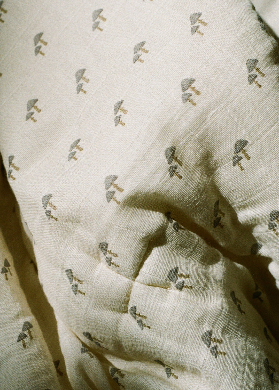 Oilo Mushroom | Premium Muslin Crib Quilt & Sham Set