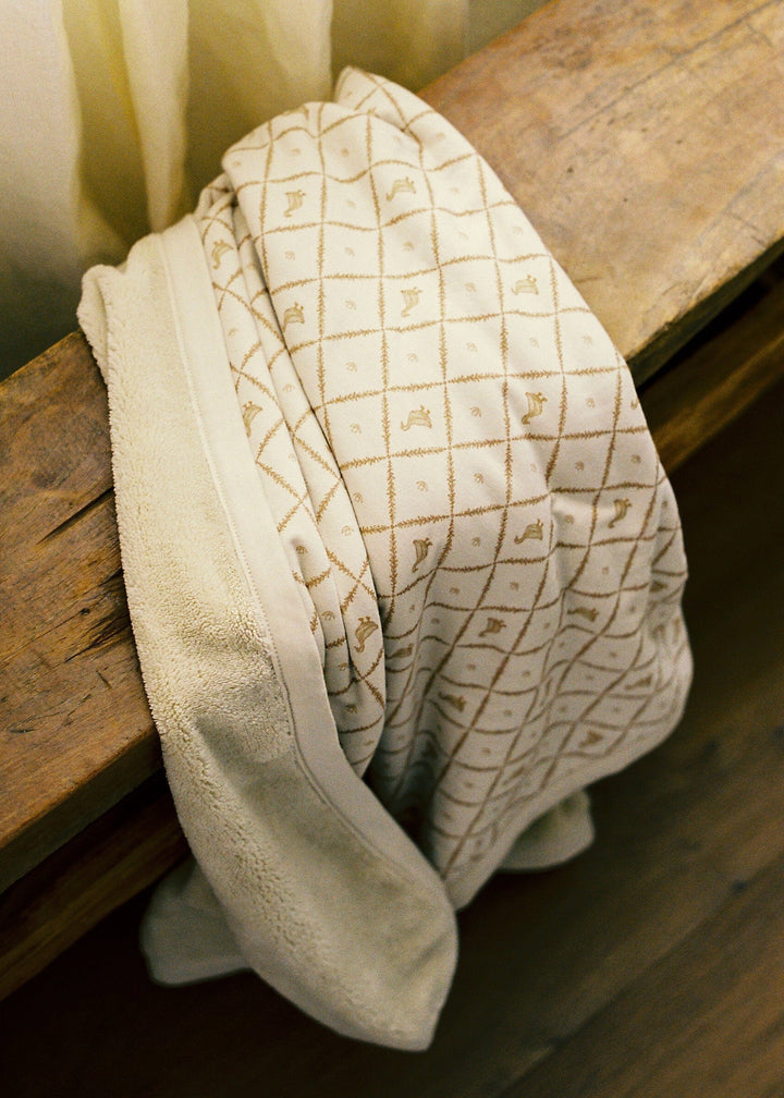 Oilo Butter Yellow Duck | Cuddle Blanket