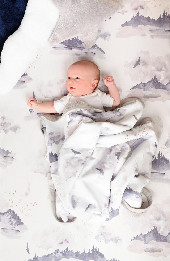 Oilo Misty Mountain | Convertible Bassinet Sheet & Changing Pad Cover