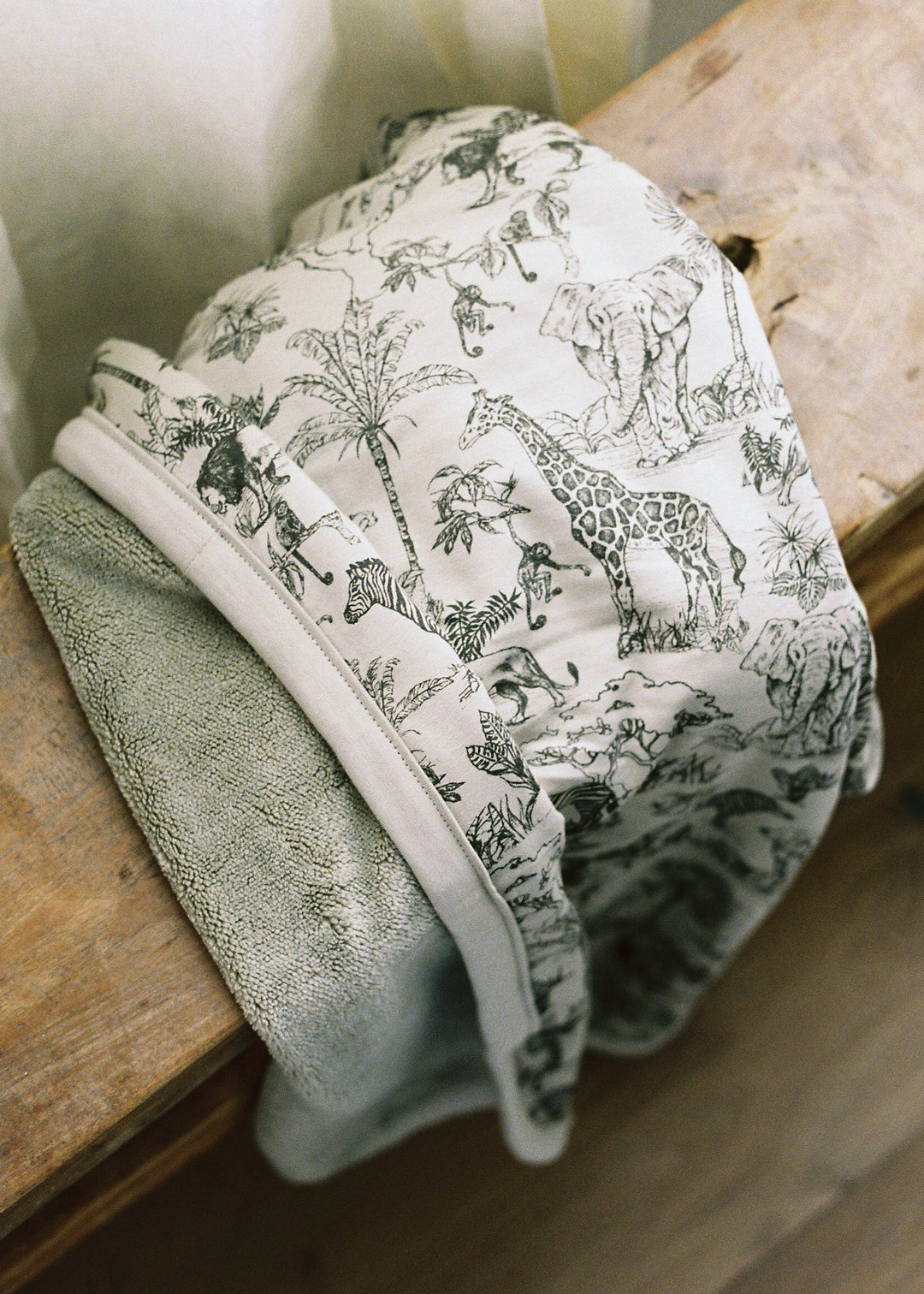 Oilo Vintage Safari Nursery | Cuddle Blanket