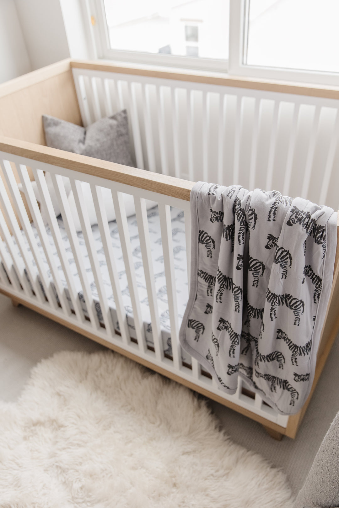 Oilo Zebra | Cuddle Blanket