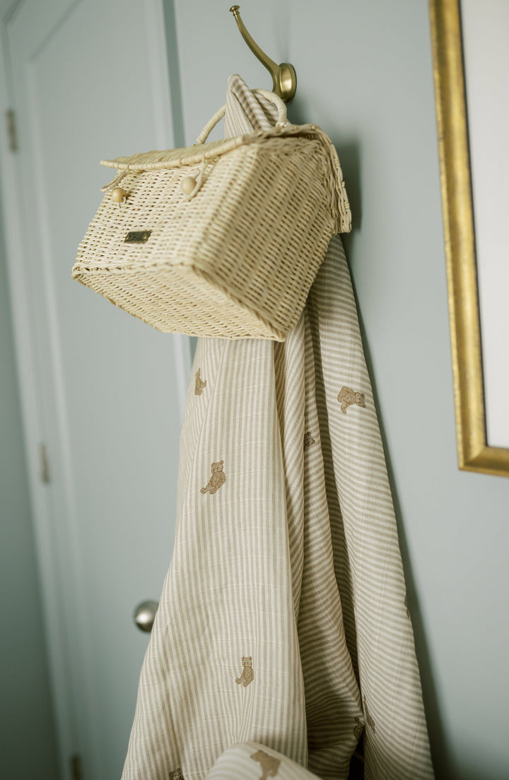 Oilo Bear & Butter Yellow Duck | Muslin Swaddle Blanket Set