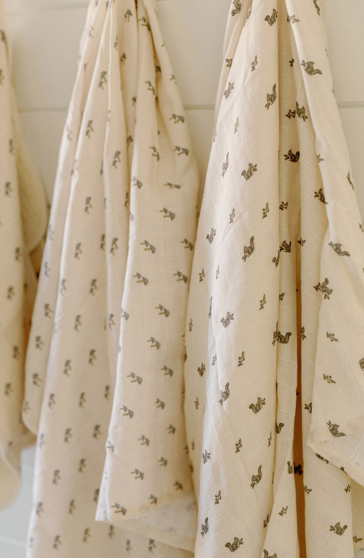 Oilo Squirrel & Mushroom | Muslin Swaddle Blanket Set