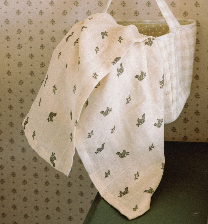 Oilo Squirrel & Mushroom | Muslin Swaddle Blanket Set