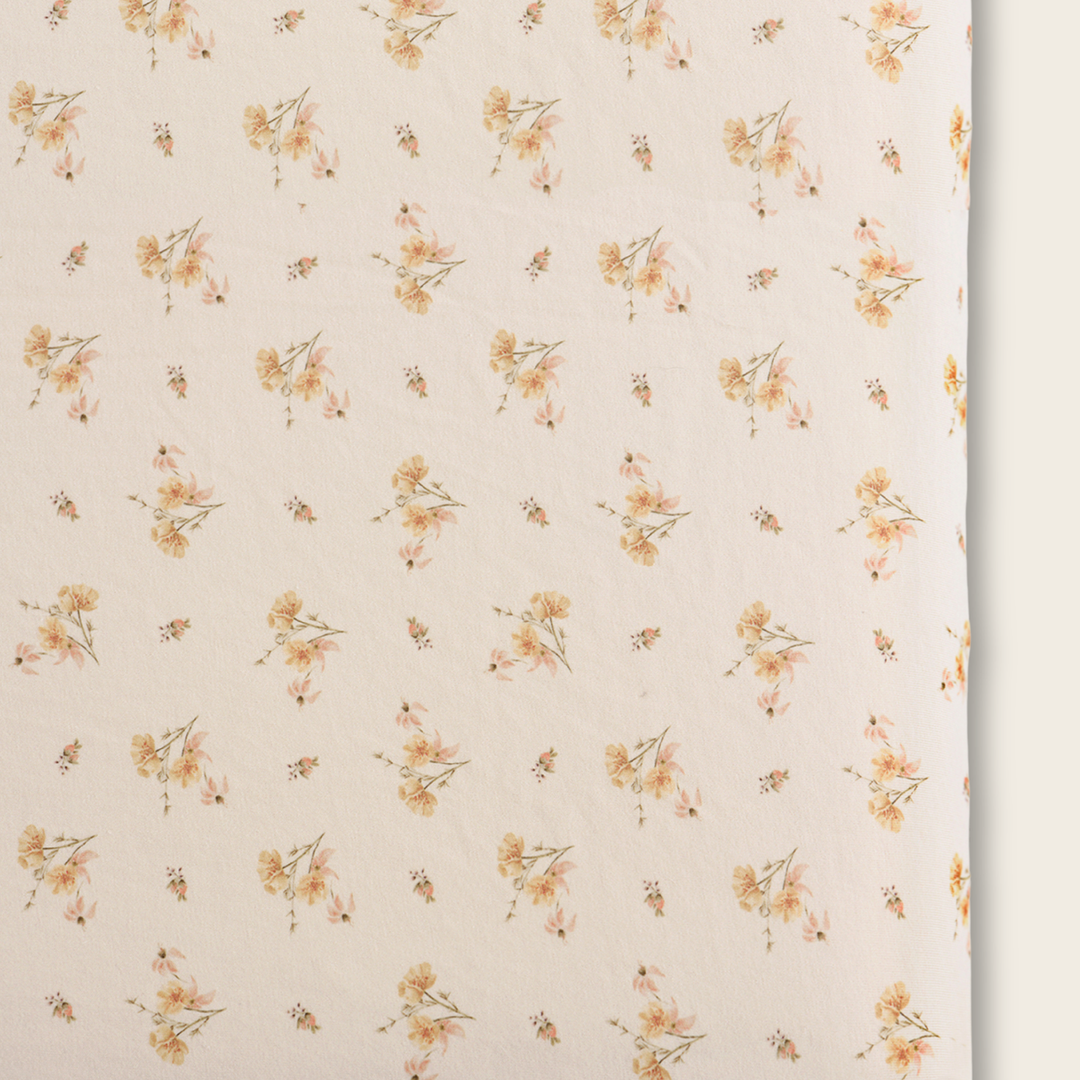 Oilo Dainty Floral | Crib Sheet