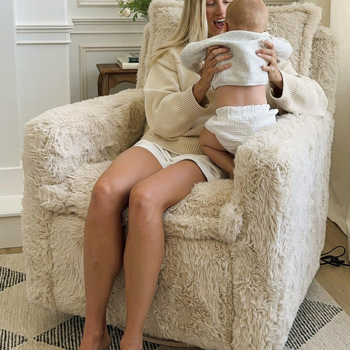 Oilo Flynn Gliding Swivel Nursery Recliner