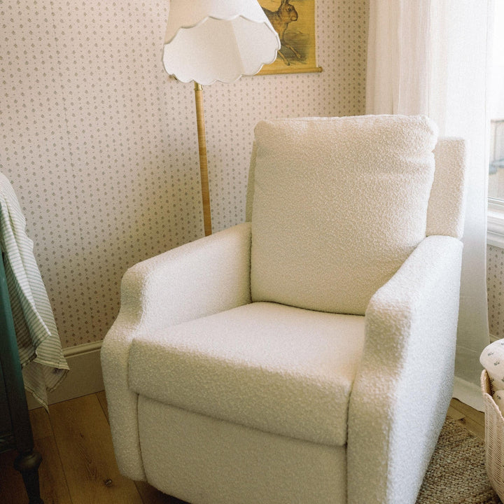 Oilo Harlow Gliding Swivel Nursery Recliner