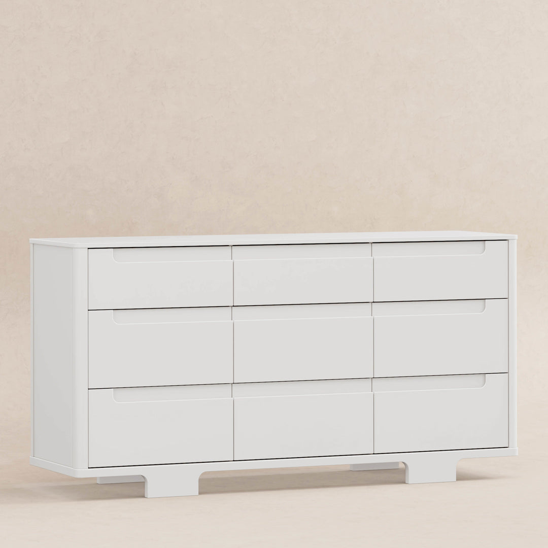 Babyletto Yuzu 9-Drawer Dresser