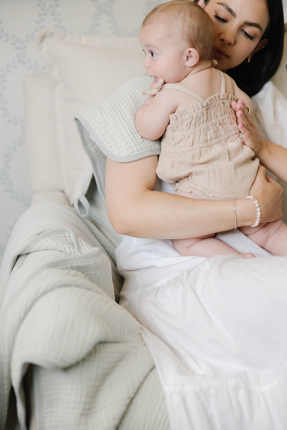 Oilo Bark Brown & Sea Moss Sage Green | Premium Muslin Burp Cloth 2-Pack