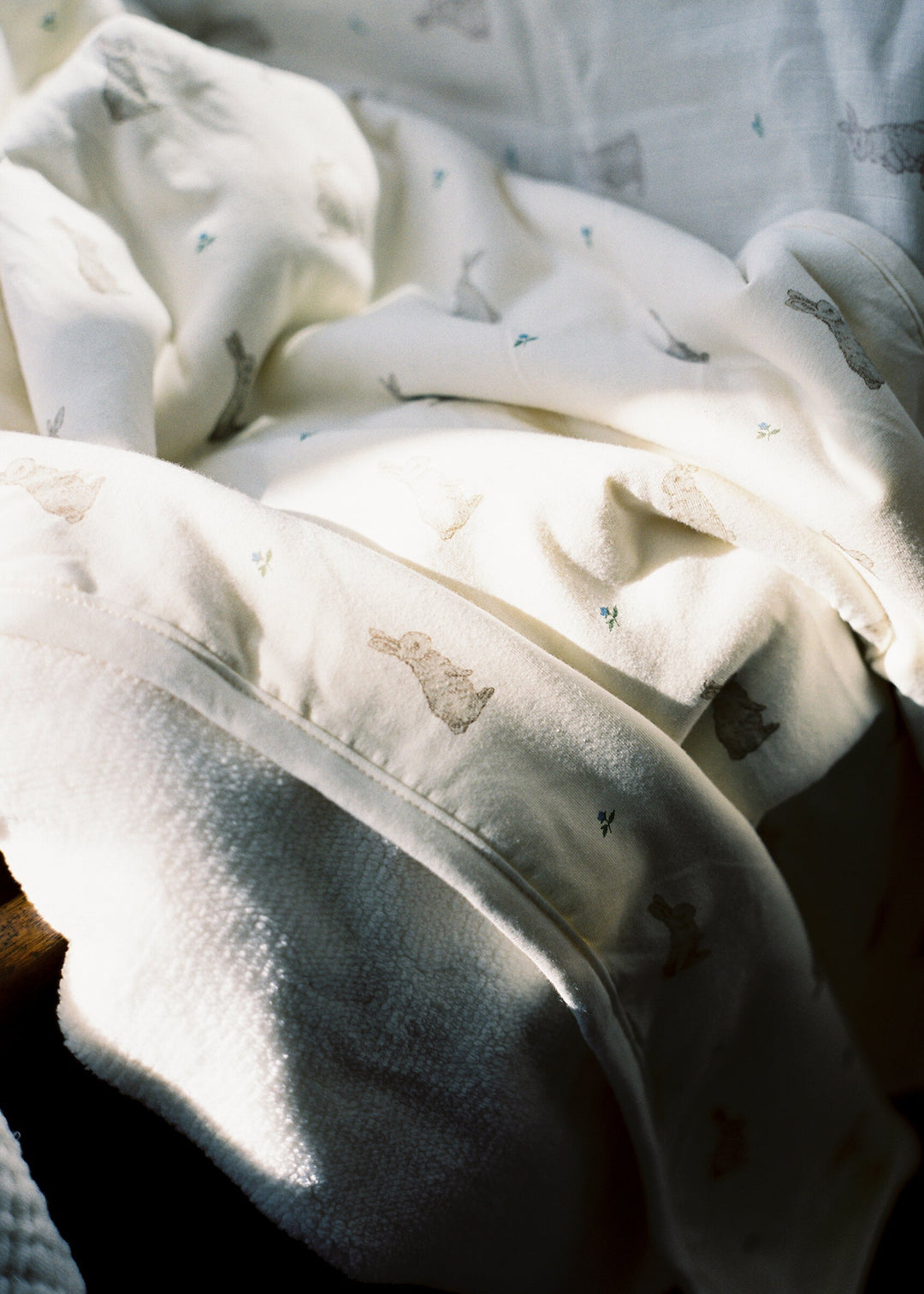 Oilo Bunny | Cuddle Blanket