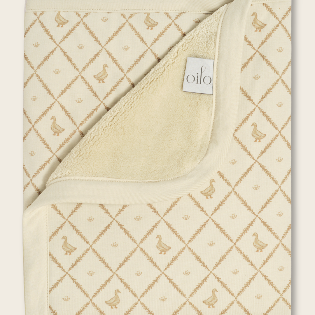 Oilo Butter Yellow Duck | Cuddle Blanket