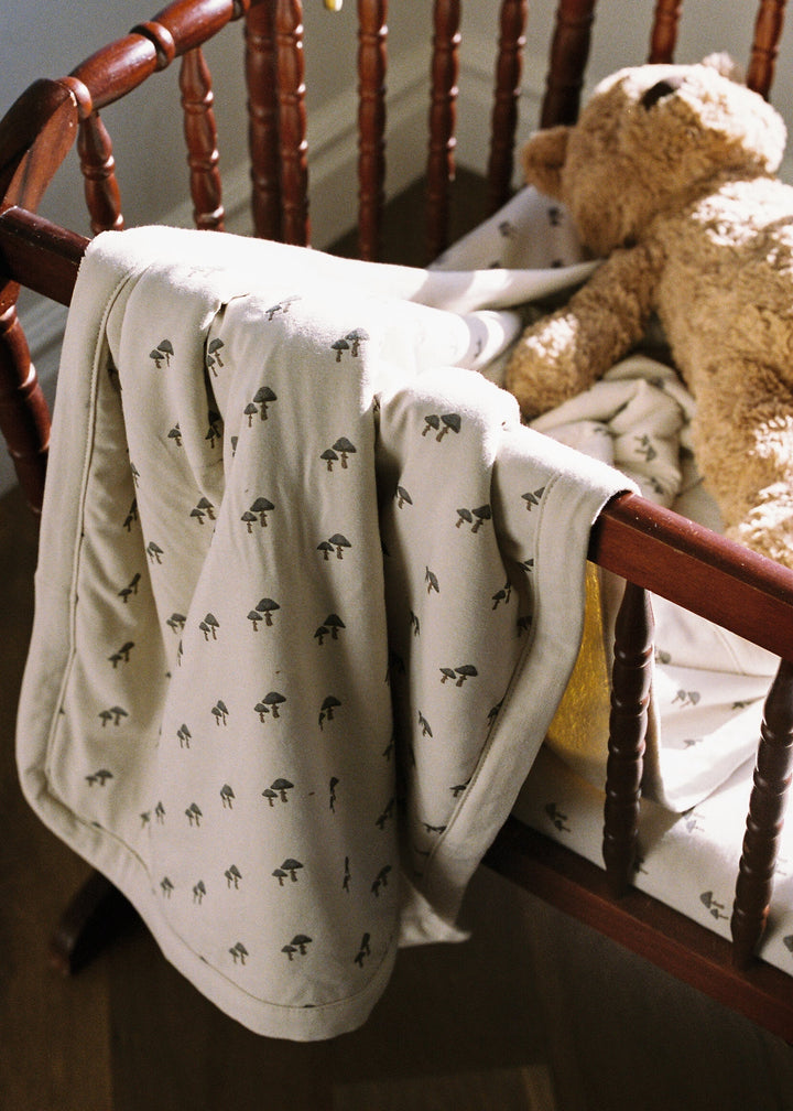 Oilo Mushroom Nursery | Cuddle Blanket